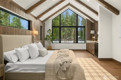Tucked within Suncadia's coveted Pinegrass Loop, this Woodridge on Suncadia Resort in Washington - for sale on GolfHomes.com, golf home, golf lot
