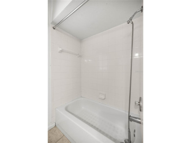 Welcome to Ocala Palms, a premier 55+ golf course community! his on Ocala Palms Golf and Country Club in Florida - for sale on GolfHomes.com, golf home, golf lot