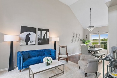 Don't miss out on the opportunity to enjoy easy living in this on Mill Creek Golf Club in Illinois - for sale on GolfHomes.com, golf home, golf lot