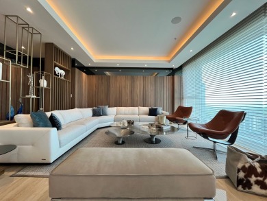 Luxury Apartment with Designer Finishes - Solana, Santa Maria

 on  in  - for sale on GolfHomes.com, golf home, golf lot