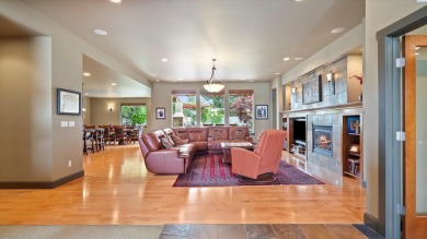 MLS# 285351 Discover luxury living in the vibrant Horn Rapids on Horn Rapids Golf Club in Washington - for sale on GolfHomes.com, golf home, golf lot