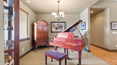MLS# 285351 Discover luxury living in the vibrant Horn Rapids on Horn Rapids Golf Club in Washington - for sale on GolfHomes.com, golf home, golf lot