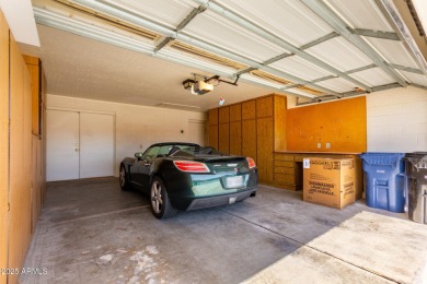 Welcome to this charming home in the 55+ Sunland Village East! on Sunland Village East Golf Course in Arizona - for sale on GolfHomes.com, golf home, golf lot