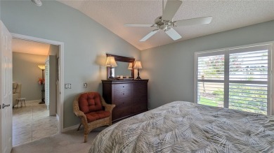 This charming 2-bedroom, 2-bathroom courtyard villa offers 1,132 on The Links of Spruce Creek in Florida - for sale on GolfHomes.com, golf home, golf lot