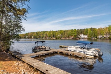 LET THE FUN BEGIN !!  This is a must see !! A cozy getaway at on River Golf and County Club at Lake Royale in North Carolina - for sale on GolfHomes.com, golf home, golf lot