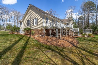 Welcome to this lovely home in the charming community of Hills on King Carter Golf Course in Virginia - for sale on GolfHomes.com, golf home, golf lot