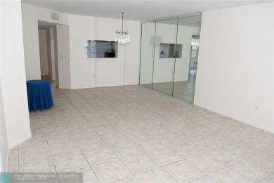 MOTIVATED SELLER! Gorgeous 2BR/2BA Jasmine Model located in on Flamingo Lakes Country Club in Florida - for sale on GolfHomes.com, golf home, golf lot
