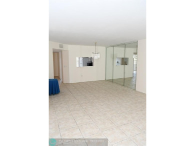 MOTIVATED SELLER! Gorgeous 2BR/2BA Jasmine Model located in on Flamingo Lakes Country Club in Florida - for sale on GolfHomes.com, golf home, golf lot