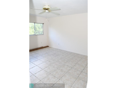 MOTIVATED SELLER! Gorgeous 2BR/2BA Jasmine Model located in on Flamingo Lakes Country Club in Florida - for sale on GolfHomes.com, golf home, golf lot