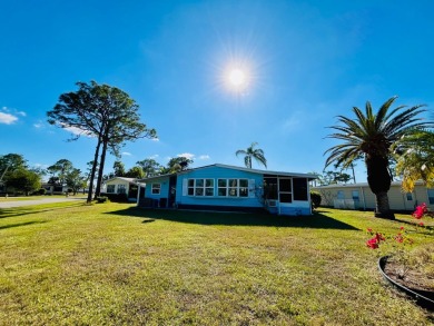 Look no further! This 2-bedroom, 2-bath home in the gated golf on Lake Fairways Country Club in Florida - for sale on GolfHomes.com, golf home, golf lot