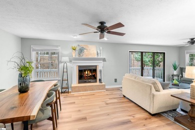 The Keowee Lake Life is waiting for you and now is your time! on Keowee Key Golf and Country Club in South Carolina - for sale on GolfHomes.com, golf home, golf lot