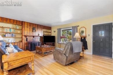Updated, spacious and charming 1-1/2 story home located near on Patty Jewett Golf Course in Colorado - for sale on GolfHomes.com, golf home, golf lot