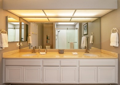 OPEN House Saturday 11:00-1:00 
Come see this beautiful end on Cathedral Canyon Golf and Tennis Club in California - for sale on GolfHomes.com, golf home, golf lot