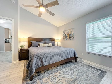 Beautifully Updated 2BR + Den + Florida Room in Golfview Village on Plantation Golf Club in Florida - for sale on GolfHomes.com, golf home, golf lot