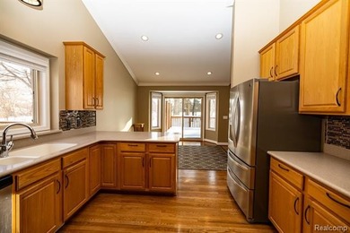 ***OPEN HOUSE SUNDAY, 2-15-2026, FROM 1:00 - 3:00*** Golf-front on Beacon Hill Golf Club in Michigan - for sale on GolfHomes.com, golf home, golf lot