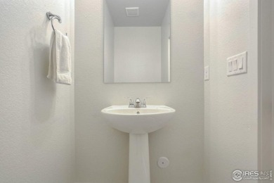 Better than new and appraised at $583k just months ago! Welcome on Colorado National Golf Club in Colorado - for sale on GolfHomes.com, golf home, golf lot
