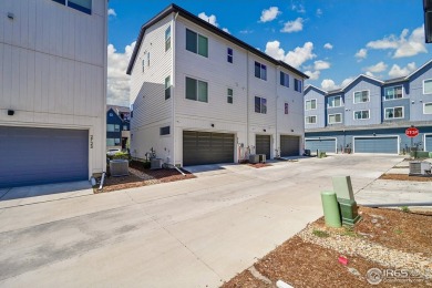 Better than new and appraised at $583k just months ago! Welcome on Colorado National Golf Club in Colorado - for sale on GolfHomes.com, golf home, golf lot