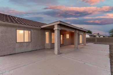 Charming Southwestern-style 3-bed, 2-bath home on a spacious on Arizona City Golf Club in Arizona - for sale on GolfHomes.com, golf home, golf lot