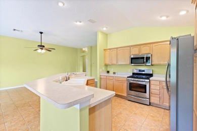 Welcome to this beautifully appointed 3 Bedroom, 2 Bath Grantham on The Links of Spruce Creek in Florida - for sale on GolfHomes.com, golf home, golf lot