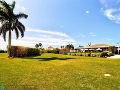 Attention golf enthusiasts! Embrace resort-style living in this on Leisureville Community Golf Course in Florida - for sale on GolfHomes.com, golf home, golf lot