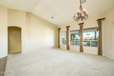 This wonderful SONOMA MODEL in Sun Lakes, Oakwood CC is on the on Oakwood Golf Club  in Arizona - for sale on GolfHomes.com, golf home, golf lot