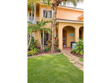 Beautiful 5-bedroom 4 full bath 2 half bath + a private in law on Keys Gate Golf Club in Florida - for sale on GolfHomes.com, golf home, golf lot