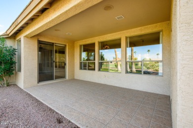This wonderful SONOMA MODEL in Sun Lakes, Oakwood CC is on the on Oakwood Golf Club  in Arizona - for sale on GolfHomes.com, golf home, golf lot