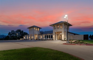Fabulous one-story home located at Heath Golf and Yacht Club in on Heath Golf and Yacht Club in Texas - for sale on GolfHomes.com, golf home, golf lot