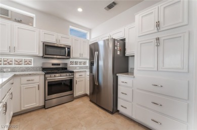 Nestled in the desirable Sun City Summerlin community, this on Highland Falls Golf Club in Nevada - for sale on GolfHomes.com, golf home, golf lot