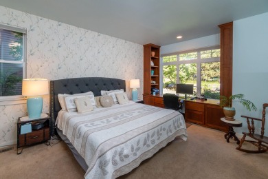 Escape to this tranquil 2-story townhome in a gated community on Widgi Creek Golf Club in Oregon - for sale on GolfHomes.com, golf home, golf lot