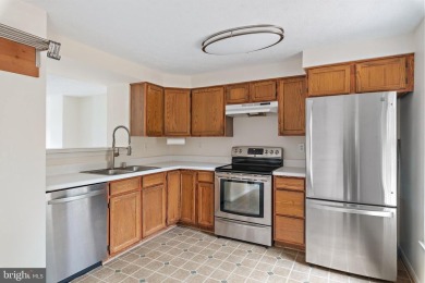 Don't miss this beautifully maintained 3-bedroom, 2.5-bath on Walden Golf Club in Maryland - for sale on GolfHomes.com, golf home, golf lot