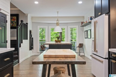 Stunningly Renovated Home in Riverchase -- 4 Bed, 3.5 Bath, 3 on Riverchase Country Club in Alabama - for sale on GolfHomes.com, golf home, golf lot
