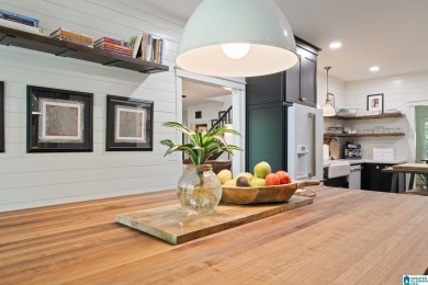 Stunningly Renovated Home in Riverchase -- 4 Bed, 3.5 Bath, 3 on Riverchase Country Club in Alabama - for sale on GolfHomes.com, golf home, golf lot