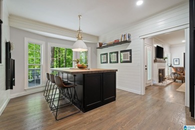 Stunningly Renovated Home in Riverchase -- 4 Bed, 3.5 Bath, 3 on Riverchase Country Club in Alabama - for sale on GolfHomes.com, golf home, golf lot