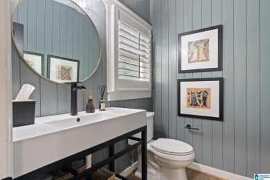Stunningly Renovated Home in Riverchase -- 4 Bed, 3.5 Bath, 3 on Riverchase Country Club in Alabama - for sale on GolfHomes.com, golf home, golf lot