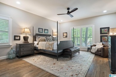 Stunningly Renovated Home in Riverchase -- 4 Bed, 3.5 Bath, 3 on Riverchase Country Club in Alabama - for sale on GolfHomes.com, golf home, golf lot
