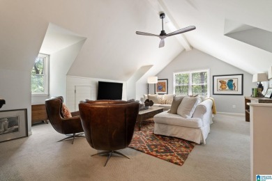 Stunningly Renovated Home in Riverchase -- 4 Bed, 3.5 Bath, 3 on Riverchase Country Club in Alabama - for sale on GolfHomes.com, golf home, golf lot