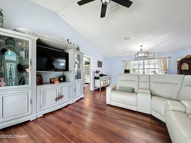 ***Motivated Seller*** Welcome to this well-maintained 3-bedroom on The Grand Club Cypress Course in Florida - for sale on GolfHomes.com, golf home, golf lot