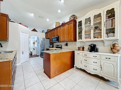 ***Motivated Seller*** Welcome to this well-maintained 3-bedroom on The Grand Club Cypress Course in Florida - for sale on GolfHomes.com, golf home, golf lot