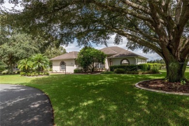 Under contract-accepting backup offers. Experience the perfect on Citrus Hills Golf Club in Florida - for sale on GolfHomes.com, golf home, golf lot