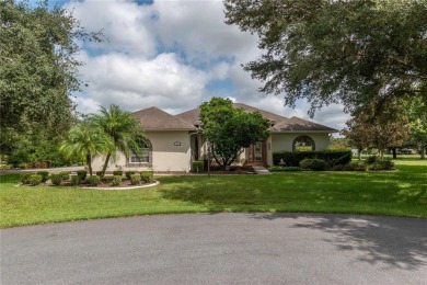 Under contract-accepting backup offers. Experience the perfect on Citrus Hills Golf Club in Florida - for sale on GolfHomes.com, golf home, golf lot