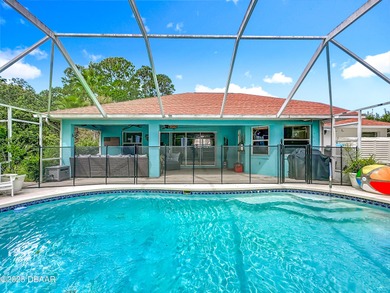 ***Motivated Seller*** Welcome to this well-maintained 3-bedroom on The Grand Club Cypress Course in Florida - for sale on GolfHomes.com, golf home, golf lot