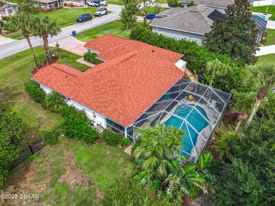 ***Motivated Seller*** Welcome to this well-maintained 3-bedroom on The Grand Club Cypress Course in Florida - for sale on GolfHomes.com, golf home, golf lot