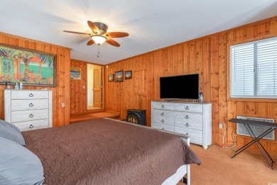 This charming 3-bedroom, 2.5-bath coastal retreat is located on Beachwood Golf Club in South Carolina - for sale on GolfHomes.com, golf home, golf lot