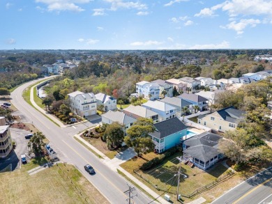 This charming 3-bedroom, 2.5-bath coastal retreat is located on Beachwood Golf Club in South Carolina - for sale on GolfHomes.com, golf home, golf lot