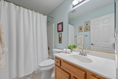 Welcome to the perfection in this 2-story townhome in on Arrowhead Golf Club in Illinois - for sale on GolfHomes.com, golf home, golf lot