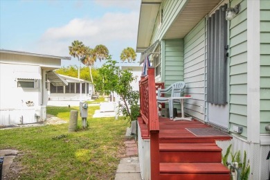 PRICE REDUCTION!!! Welcome to sunny Bradenton in this active 55+ on River Run Golf Links in Florida - for sale on GolfHomes.com, golf home, golf lot