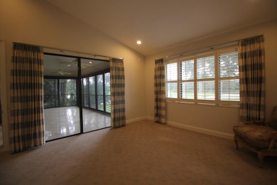 Beautiful and spacious 3 bedrooms, 2.5 baths upstairs condo w/ on Polo Club of Boca Raton in Florida - for sale on GolfHomes.com, golf home, golf lot