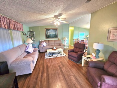 METICULOUS MAINTAINED HOME ON A PRIVATE CORNER LOT!!! This fully on Riverbend Golf and Country Club in Florida - for sale on GolfHomes.com, golf home, golf lot