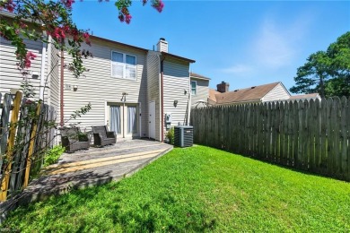 Very nice 2br townhome, near towncenter and highways, upstairs on Kempsville Greens Municipal Golf Course in Virginia - for sale on GolfHomes.com, golf home, golf lot